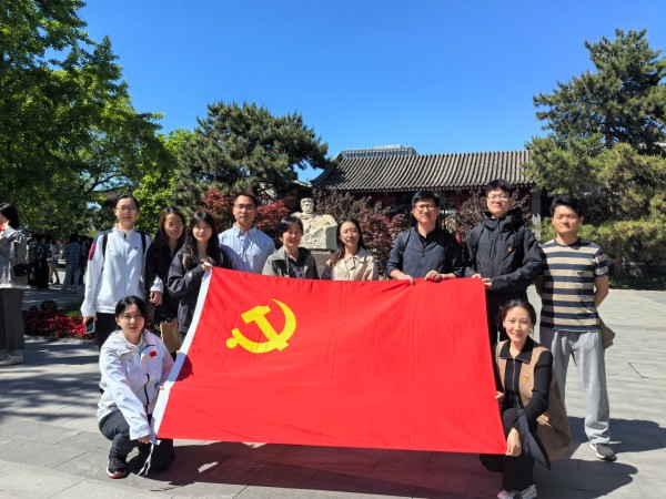 傳承五四精神 培樹優(yōu)良作風 ——農(nóng)墾中心青年理論學習小組赴魯迅博物館開展主題活動